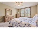 9853 Greensview Cir - Photo 19