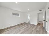 919 Troy St - Photo 25