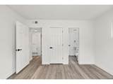 919 Troy St - Photo 28