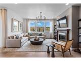 745 Stillwell Ave - Photo 7