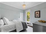 1032 York St - Photo 24
