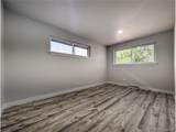 440 Jasmine St - Photo 13