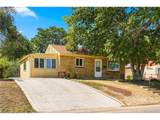 233 Yates St - Photo 1