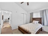 560 River View Dr - Photo 15