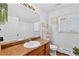 560 River View Dr - Photo 17