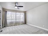 935 Pennsylvania St - Photo 15