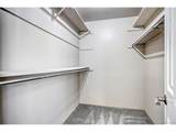 935 Pennsylvania St - Photo 21