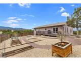 108 Yucca Ave - Photo 4
