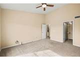 9429 Ashbury Cir - Photo 10