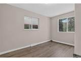 7361 Brook Forest Dr - Photo 9