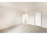 10150 Virginia Ave - Photo 15