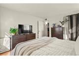 8555 Fairmount Dr - Photo 18