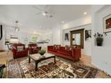 2107 Chestnut Cir - Photo 6