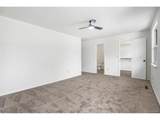 6075 Castlewood Ln - Photo 14