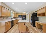2265 Cloverdale Dr - Photo 20