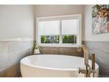 445 Forest St - Photo 24