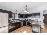 121 Sunlight Ln - Photo 10