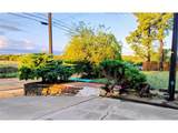 1117 6th St - Photo 25