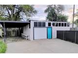 1117 6th St - Photo 36