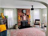 1117 6th St - Photo 5
