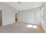 22224 Oxford Pl - Photo 16