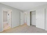 22224 Oxford Pl - Photo 19