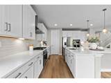 6485 Saddlesmith St - Photo 11