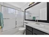 5134 Ukraine St - Photo 21