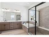 1808 Gold Ridge Pt - Photo 18