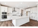 760 Lawson Dr - Photo 6