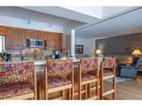 176 La Bonte St - Photo 10