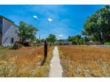 1117 E St - Photo 12