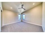 136 Chase St - Photo 16