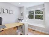902 Grove Dr - Photo 21