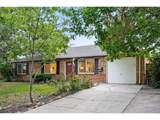 981 Ursula St - Photo 1