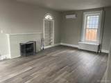 633 Jackson - Photo 7