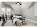 1019 26th St - Photo 21