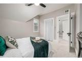 1019 26th St - Photo 23