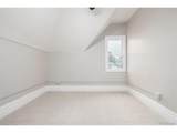 1019 26th St - Photo 28