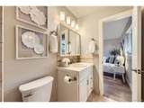 1010 Ash St - Photo 17