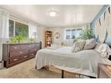 3854 Perry St - Photo 17