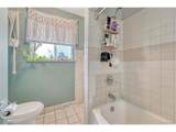 3854 Perry St - Photo 19