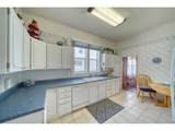 212 6th St - Photo 17