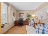 1051 Bramblewood Dr - Photo 4