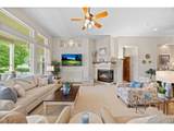 1051 Bramblewood Dr - Photo 8