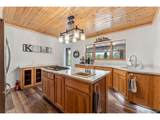 2028 Redhill Rd - Photo 10