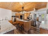 2028 Redhill Rd - Photo 11