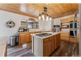 2028 Redhill Rd - Photo 12