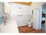 2028 Redhill Rd - Photo 24