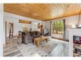 2028 Redhill Rd - Photo 6